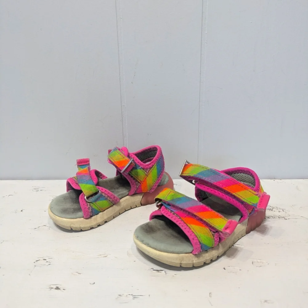 Stride Rite Light Up Sevita Rainbow Sandal‎ Size 6 Toddler